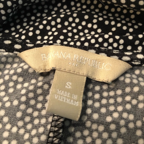 Super cute sleeveless top - Picture 4 of 4